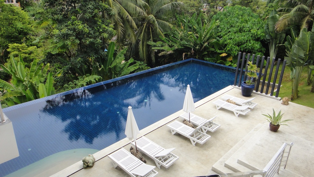 2 bedroom luxury pool apartment in Karon