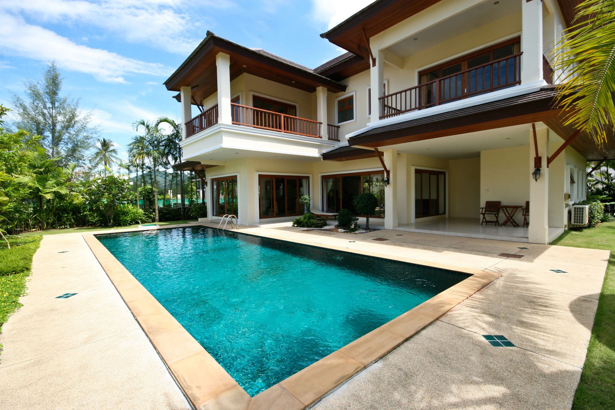 3 bedroom 2 stories villa in Bangtao 300 meters from the beach