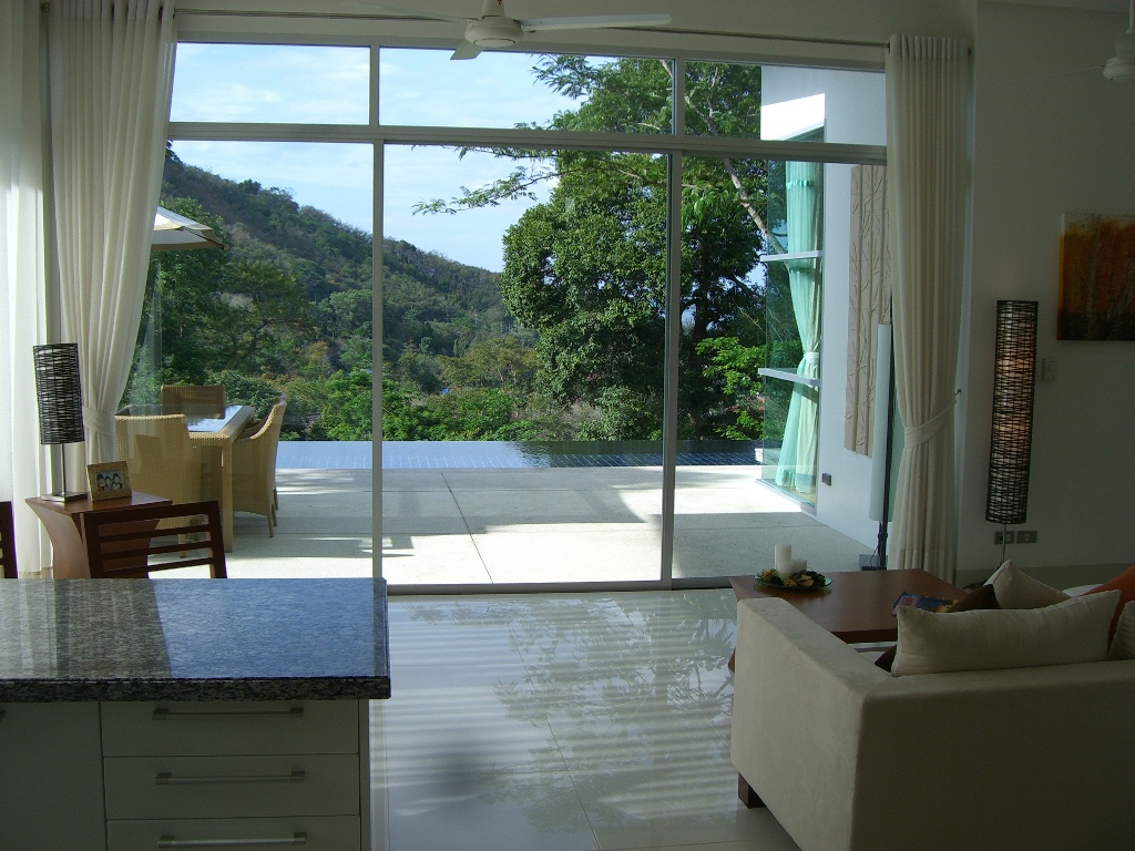3 bedroom modern tropical villa in Kamala with stunning view