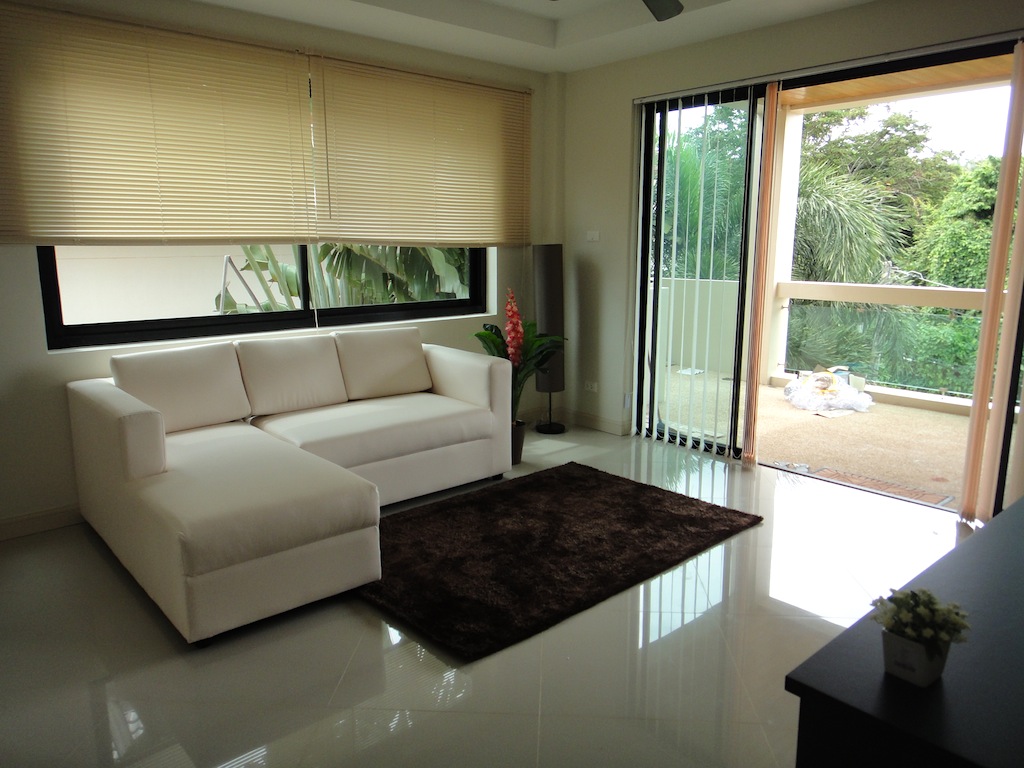 2 bedroom penthouse apartment in Nai Harn