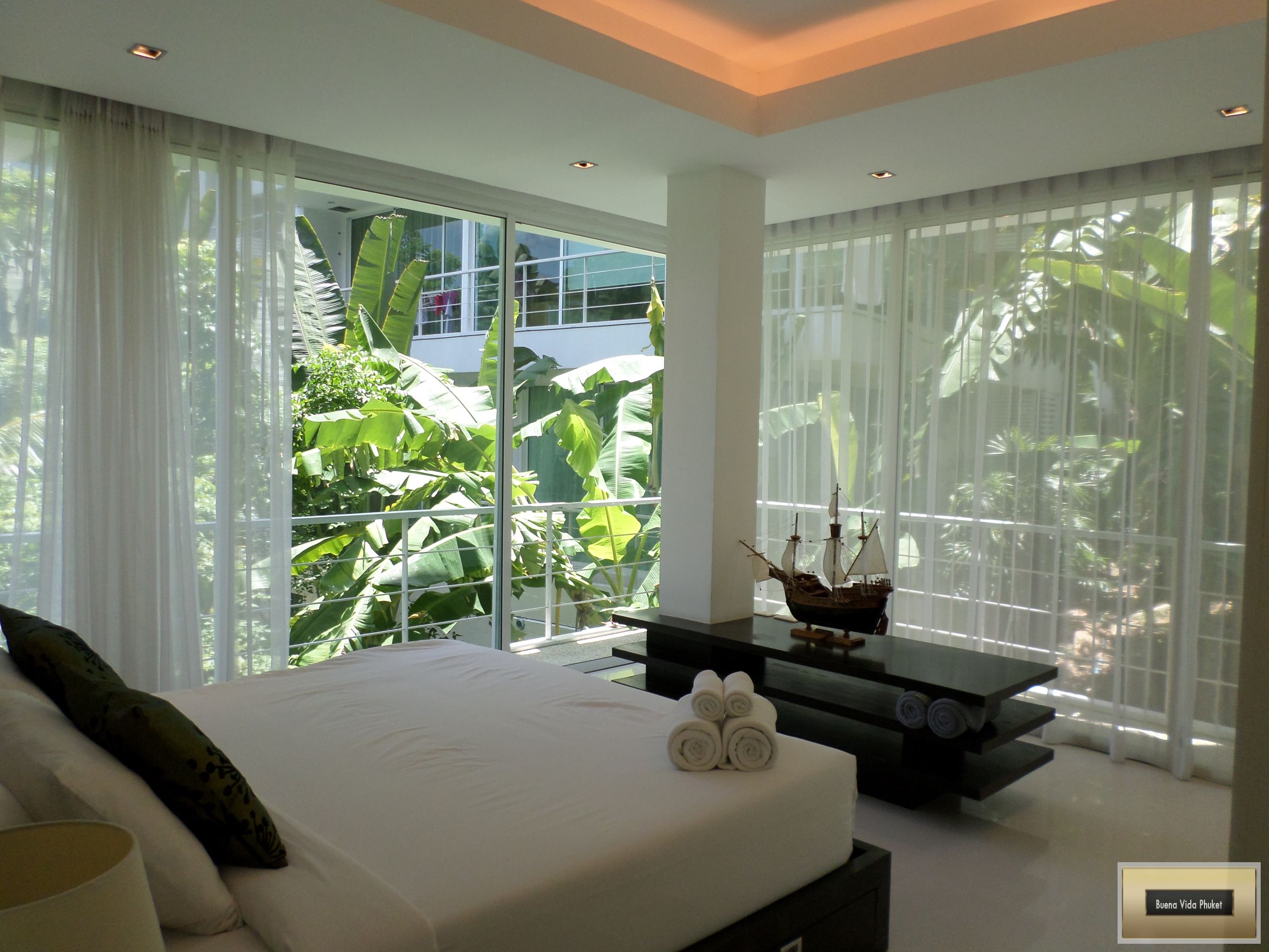 2 bedroom cozy beautiful apartment inside pool complex in Kamala