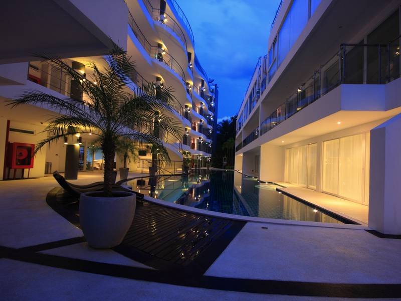 4 bedroom apartment in Karon