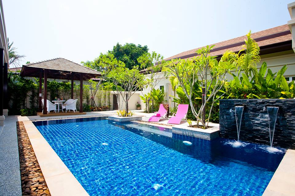 3 bedroom pool villa in Rawai