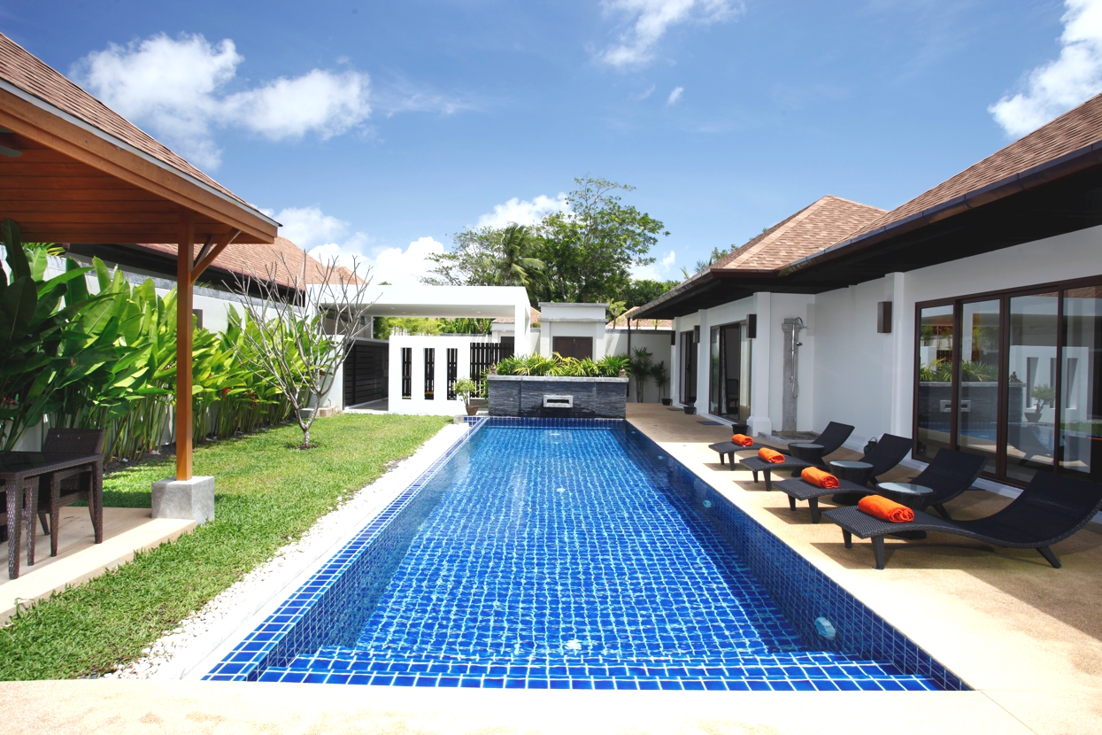 4 bedroom stunning tropical villa in Rawai