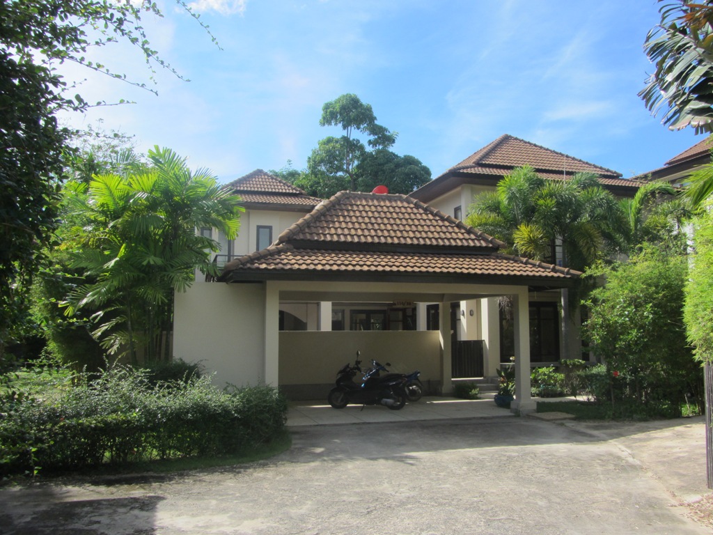 4 bedroom two storey villa in Surin