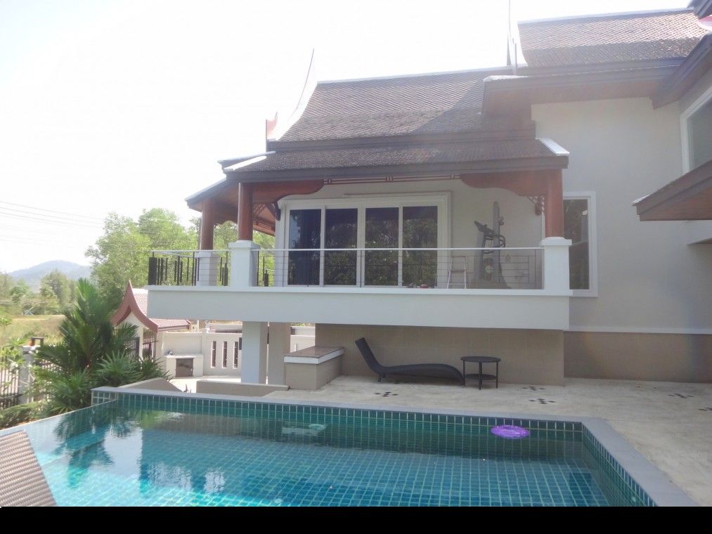 3+ 1 bed pool villa in Kathu next to the Golf