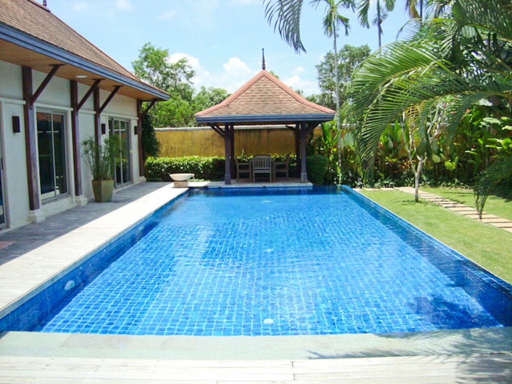 3 bedroom spacious tropical villa in Bangtao