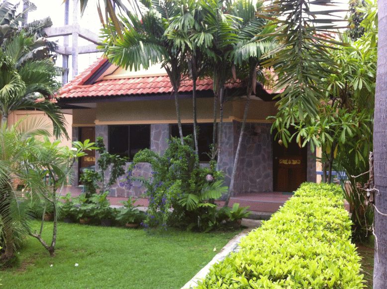 1 bedroom bungalow Karon