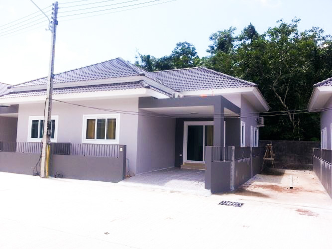 2 bedroom house in Chalong