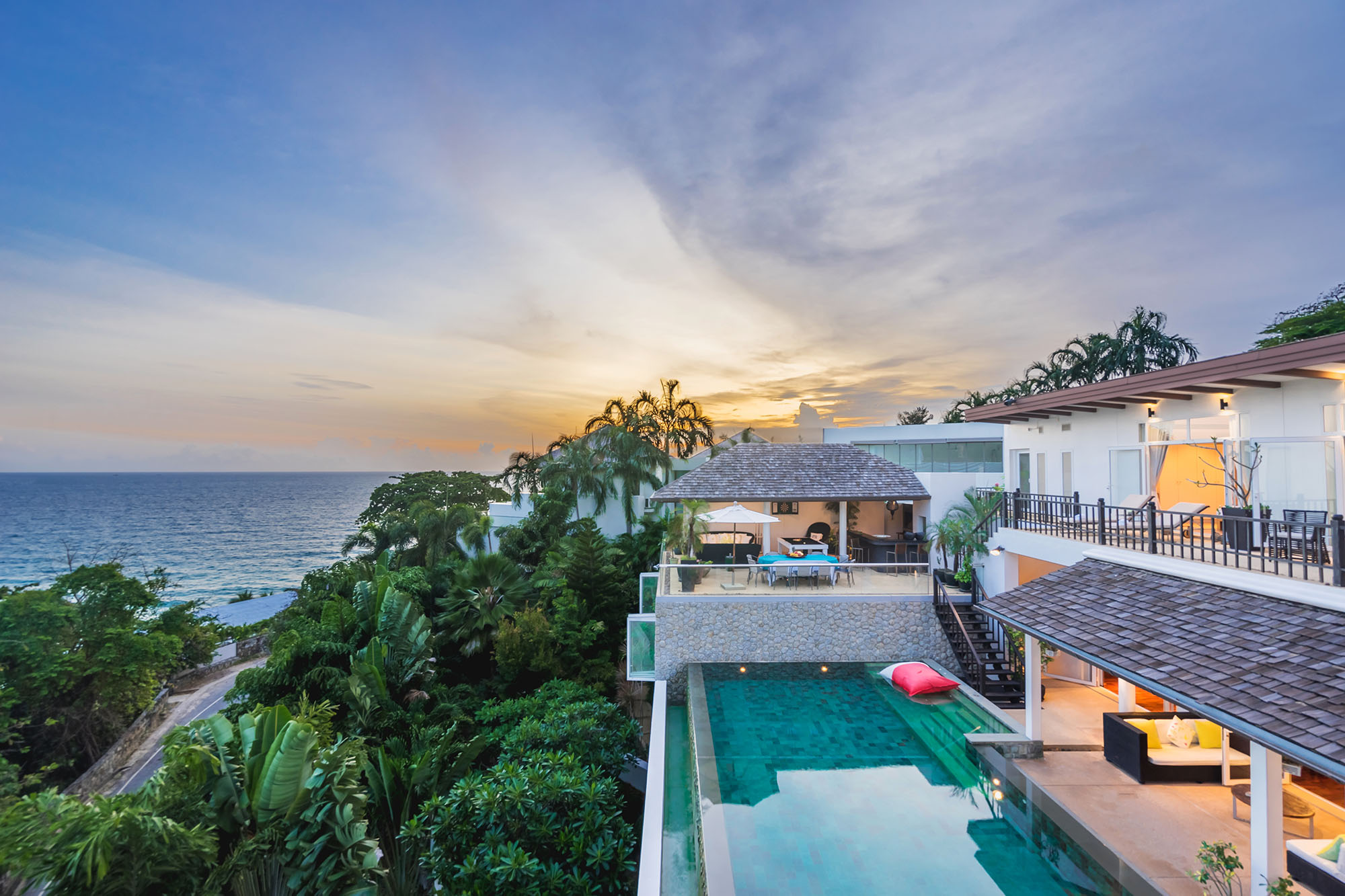 6 bedroom villa overlooking Kata Noi beach