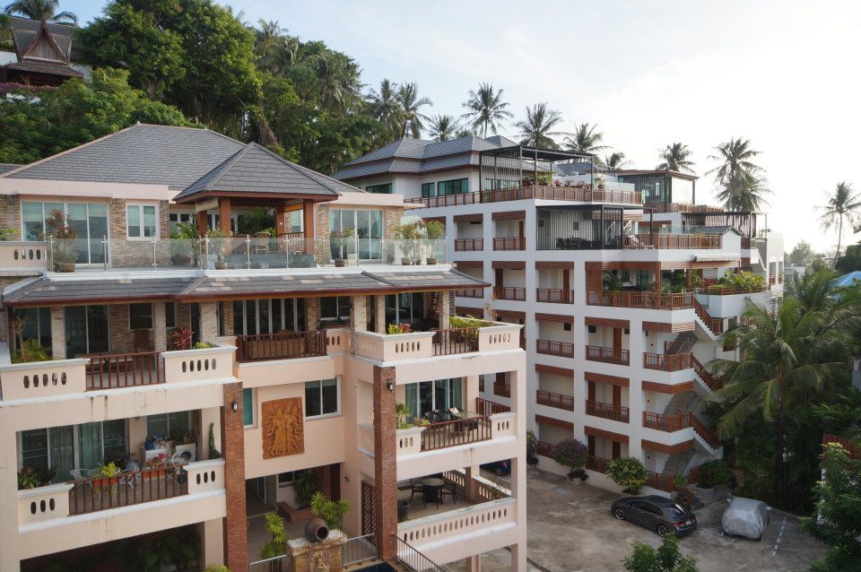 2 bed apartment walking distance to Surin beach