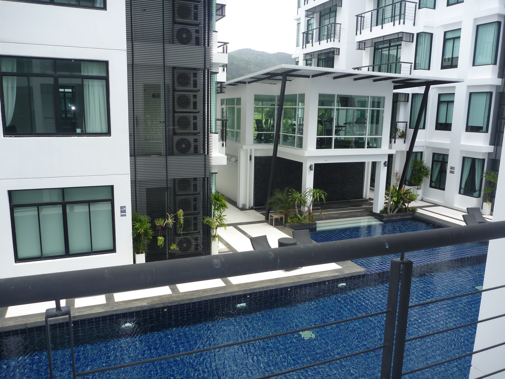 2 bedroom apartment in Kamala pool complex