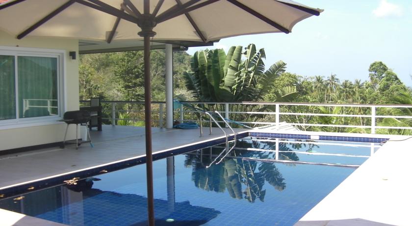 2 bedroom villa in Kata with sea-view