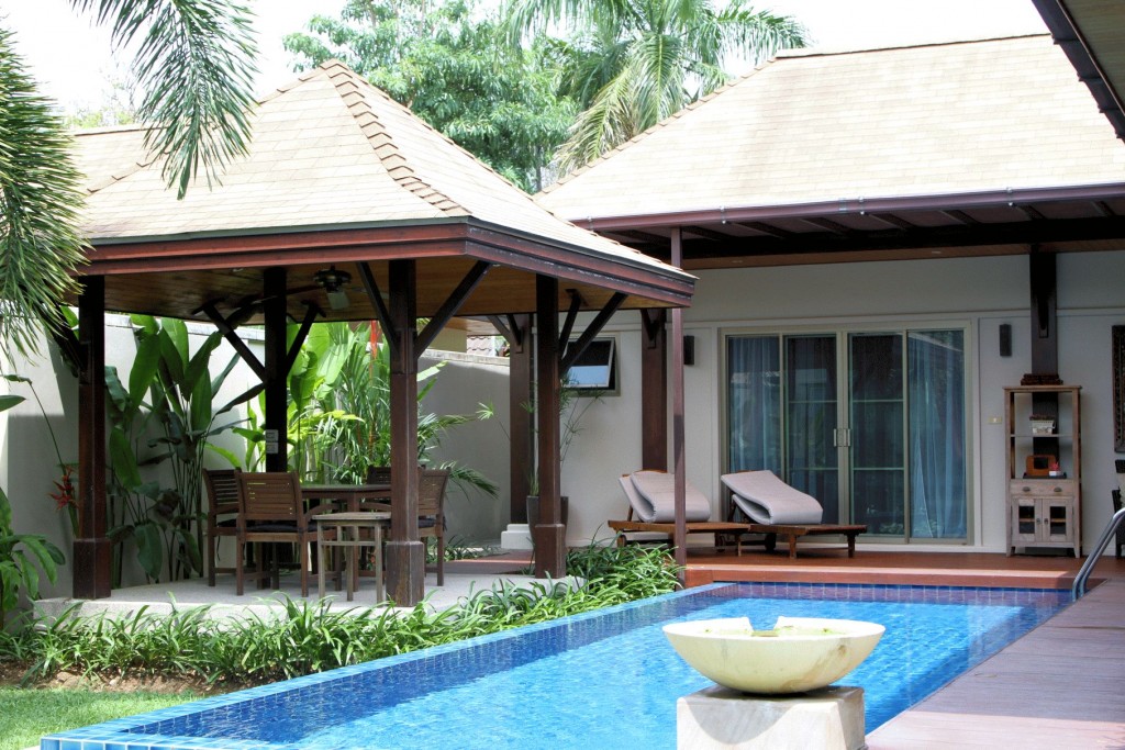 3 bedroom villa in Nai Harn for sale