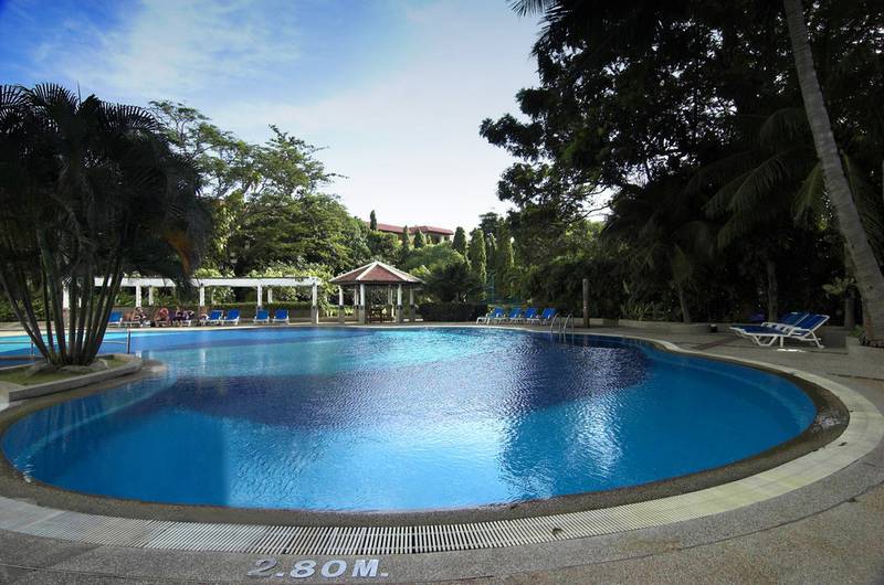 2 bedroom apartment only 2 min. walk to Karon beach