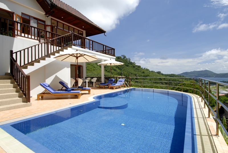 5 bedroom villa in Patong hill