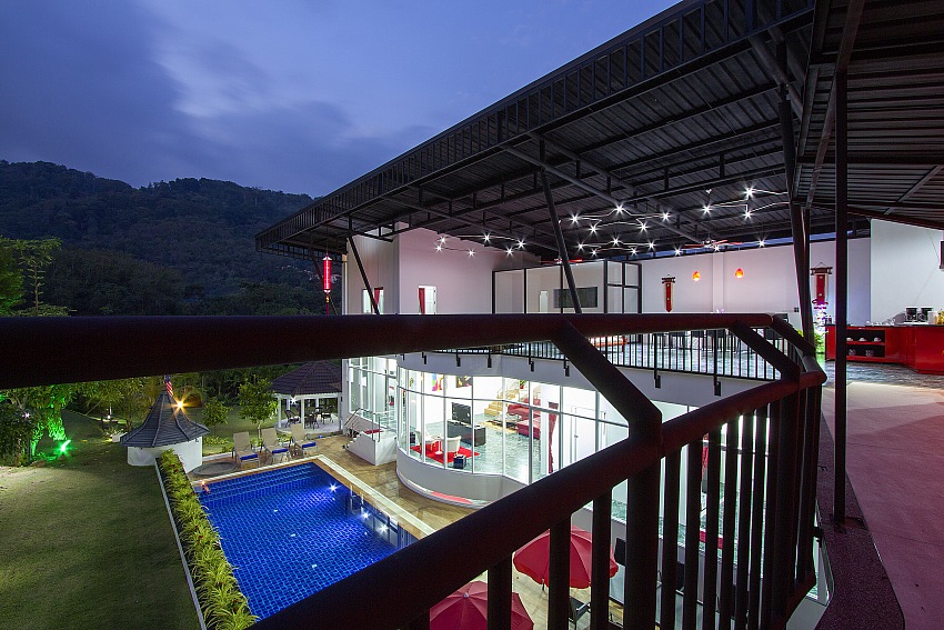5 bedroom design villa in Chalong