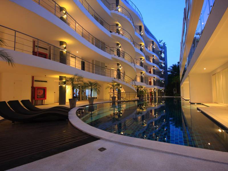 2 bedroom apartment with panoramic sea views in Karon