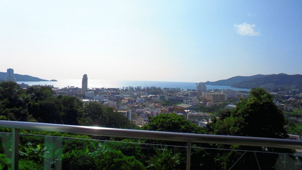 1 bedroom studio apartment with amazing Patong sea views