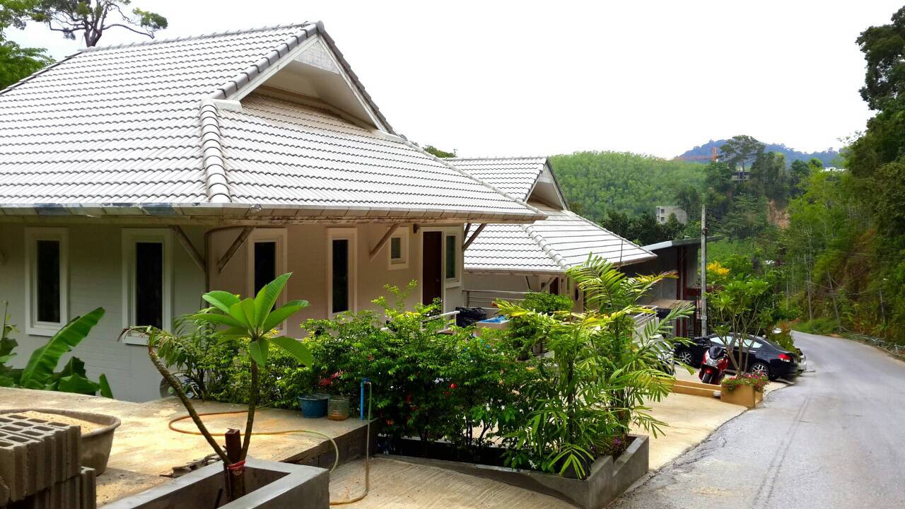 1 bedroom apartment in Patong overlooking the forest