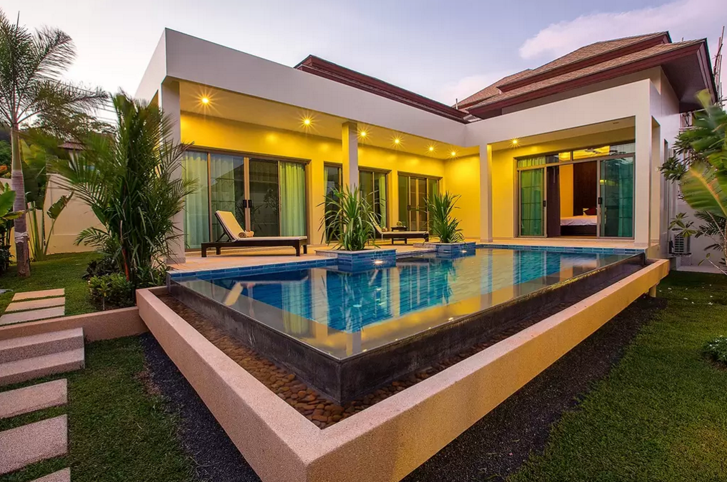2 bedroom pool villa in Nai Harn
