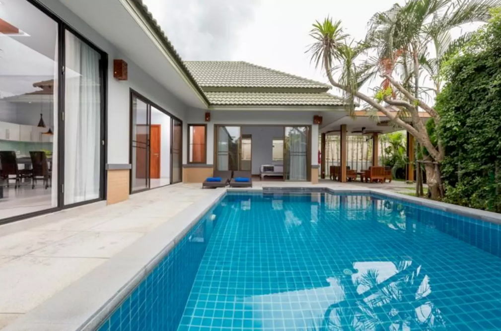 3 bedroom villa in Karon beach