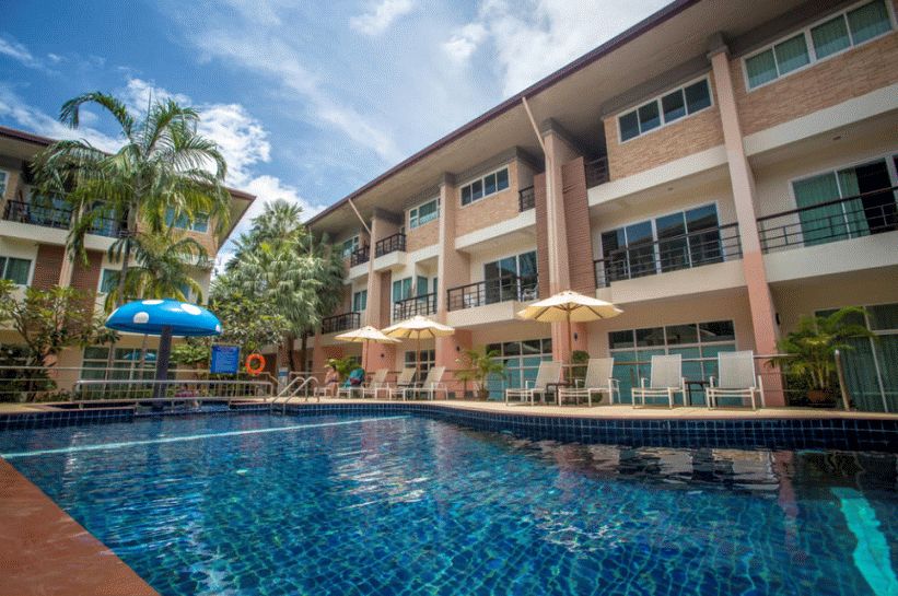 1 bed studio inside pool complex in Kata