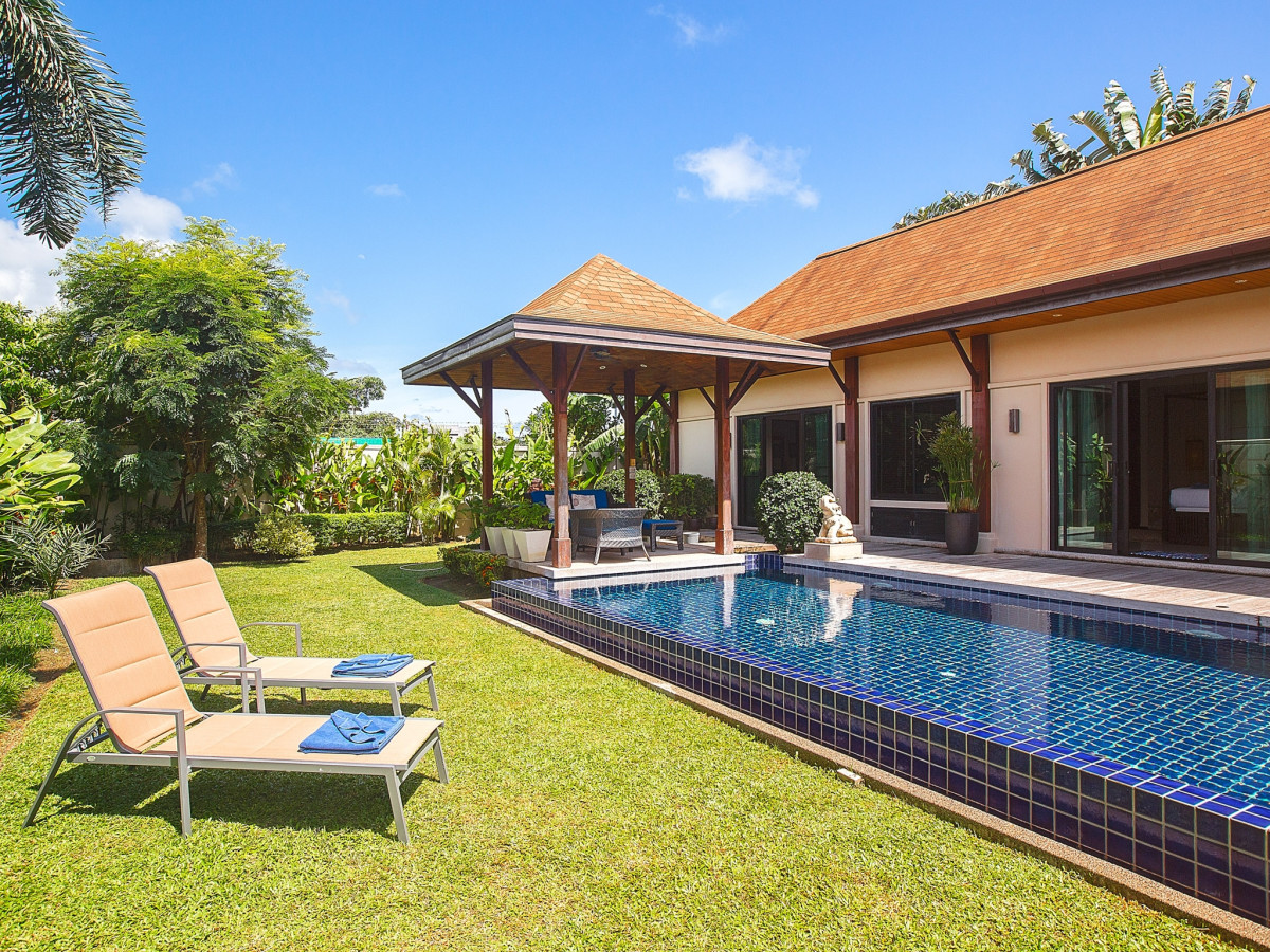 3 bedroom pool villa in Nai Harn secured estate
