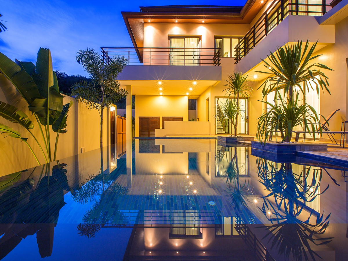 3 bedroom villa in Nai Harn