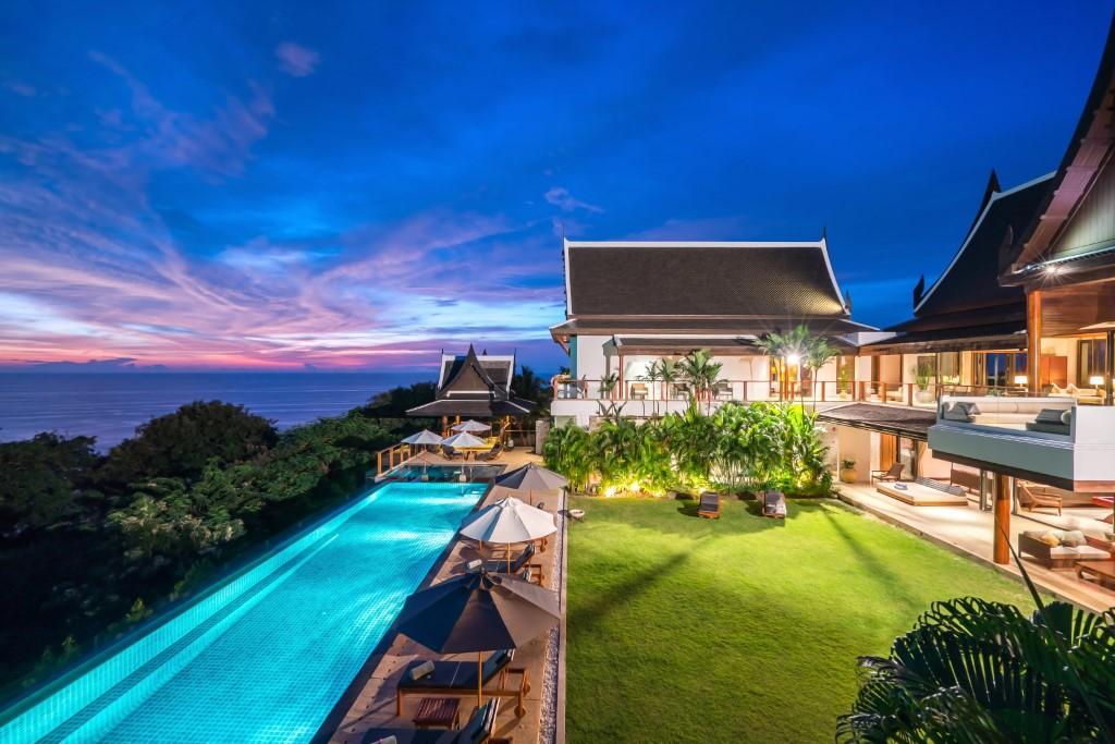 8 bedroom prestigious sea view villa in Kamala