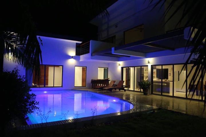 4 bedroom villa in Nai Harn