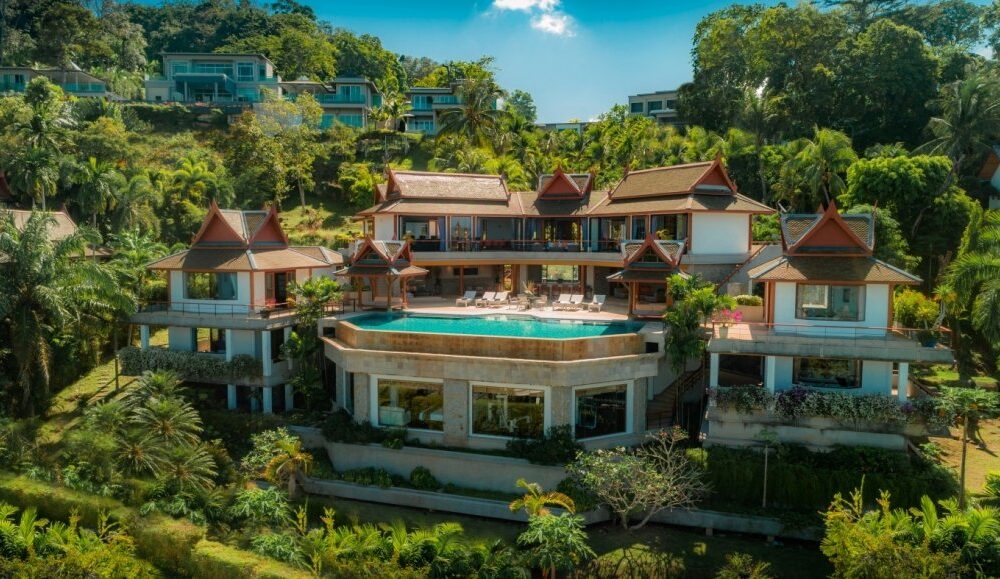 6 bedroom villa with amazing views of Surin