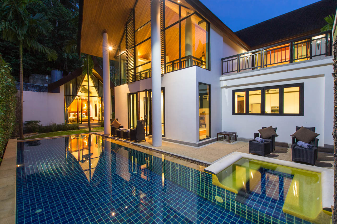 4 bedroom unique style villa in Nai Harn