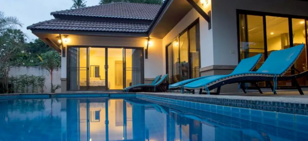 3 bedroom villa walking distance to Karon beach