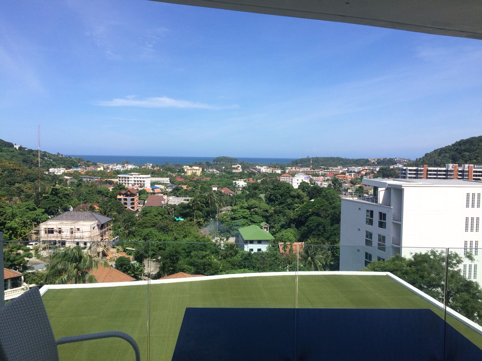 2 bedroom apartment with sea view in Kata beach