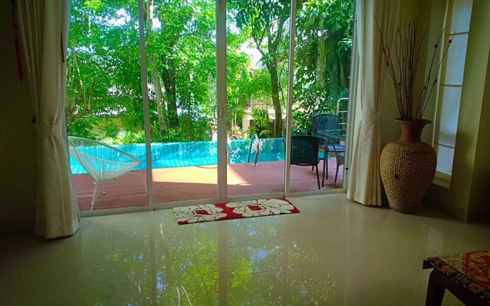 3 bedroom villa in Karon only 500 metres from the beach
