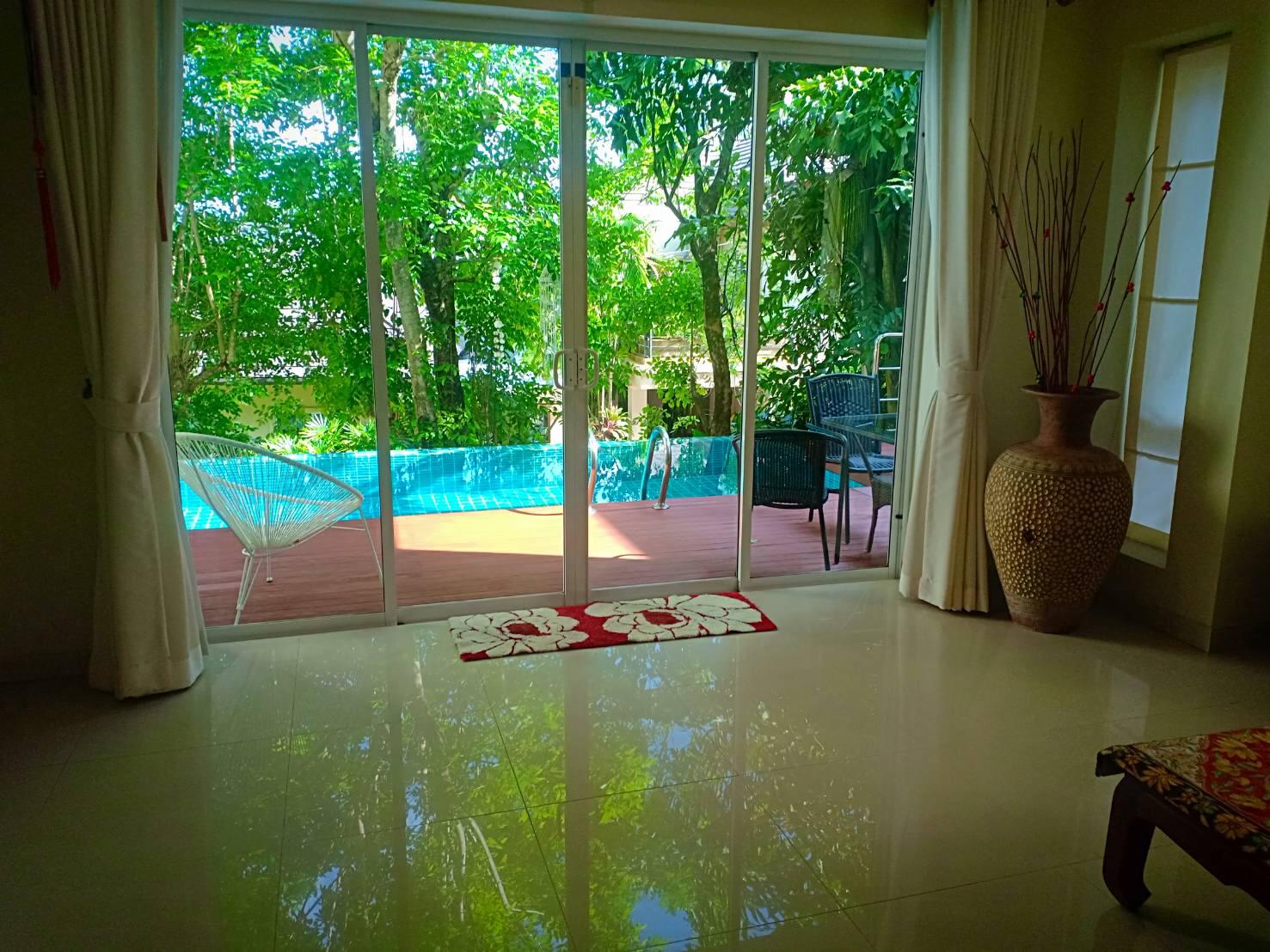 3 bedroom villa in Karon only 500 metres from the beach