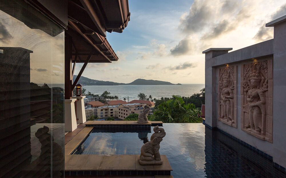 2 bedroom villa with breathtaking sea view in Patong