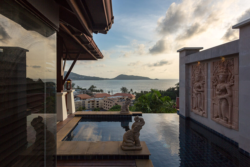 2 bedroom villa with breathtaking sea view in Patong
