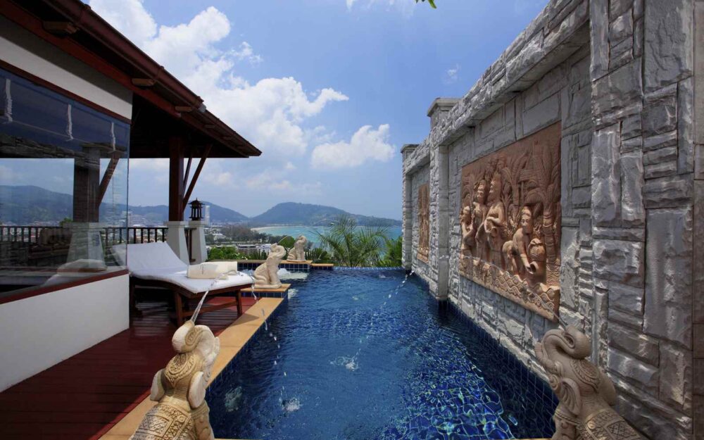 3 bedroom villa with breathtaking sea view in Patong beach