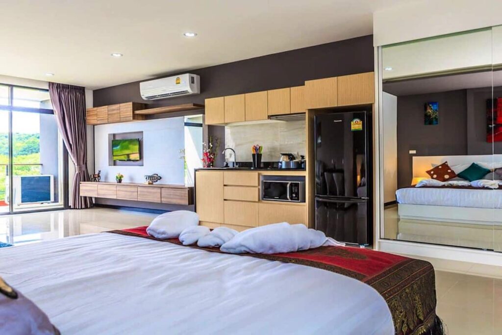 1 bed 60 sqm Studio apartment in Nai Harn