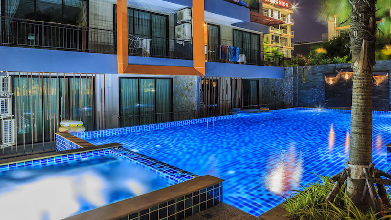 2 bedroom apartment within walking distance to Nai Harn beach