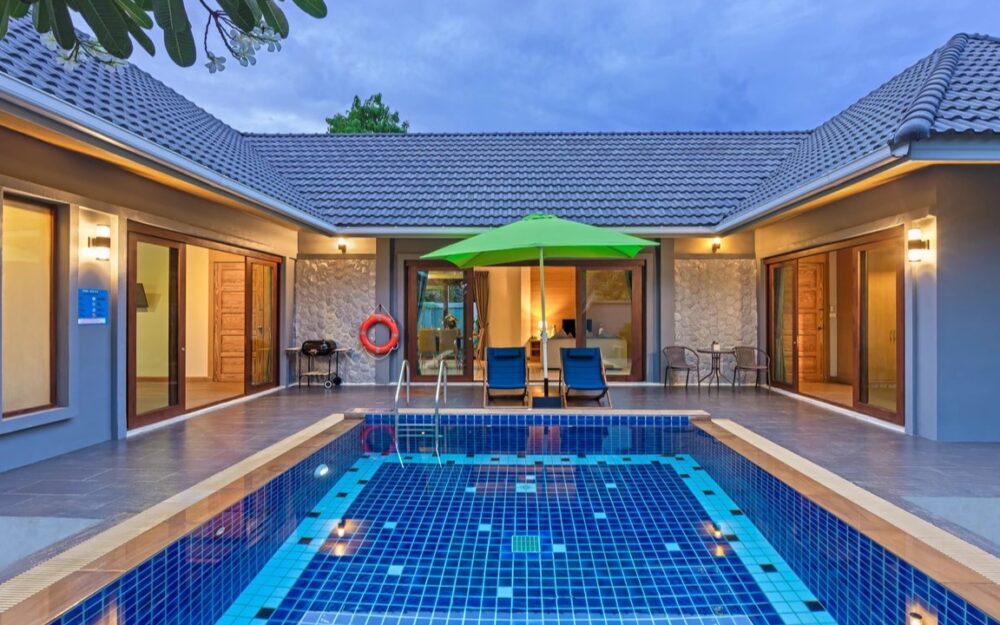 3 bedroom pool villa inside newly build Nai Harn project