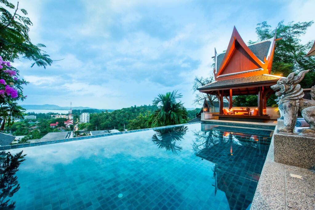 4 bedroom villa with stunning views of Surin beach