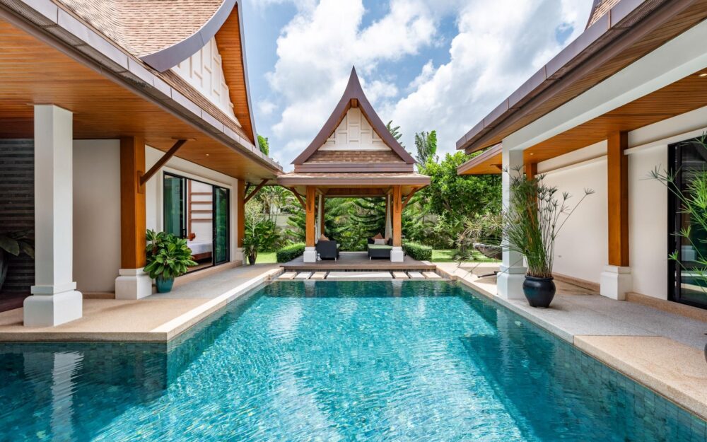 5 bedroom peaceful luxury villa in Rawai area