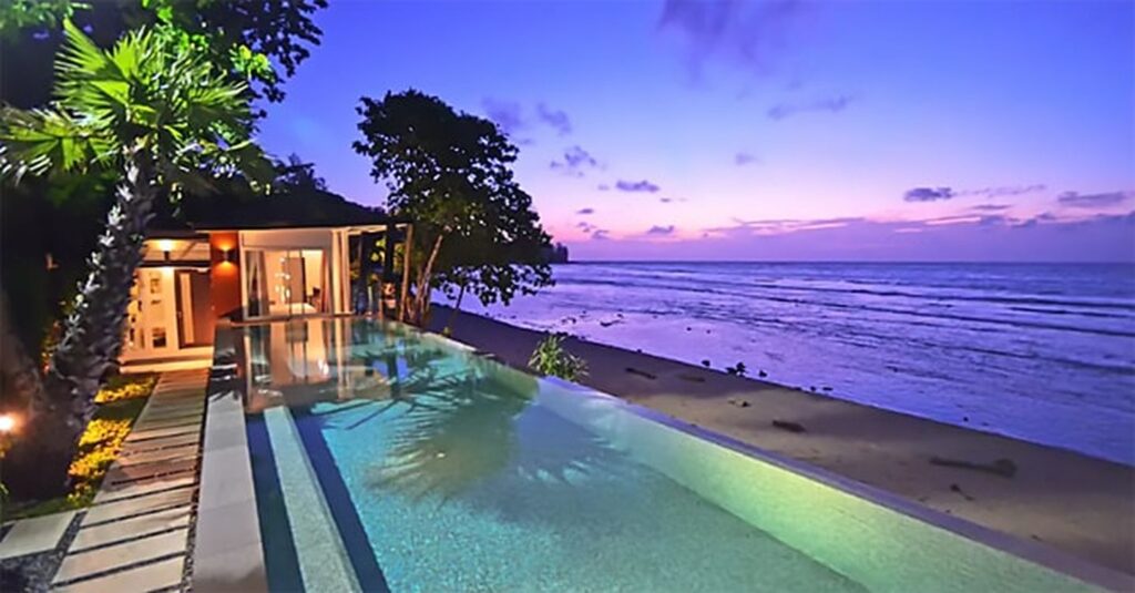 4 bedroom beachfront villa in Kamala beach