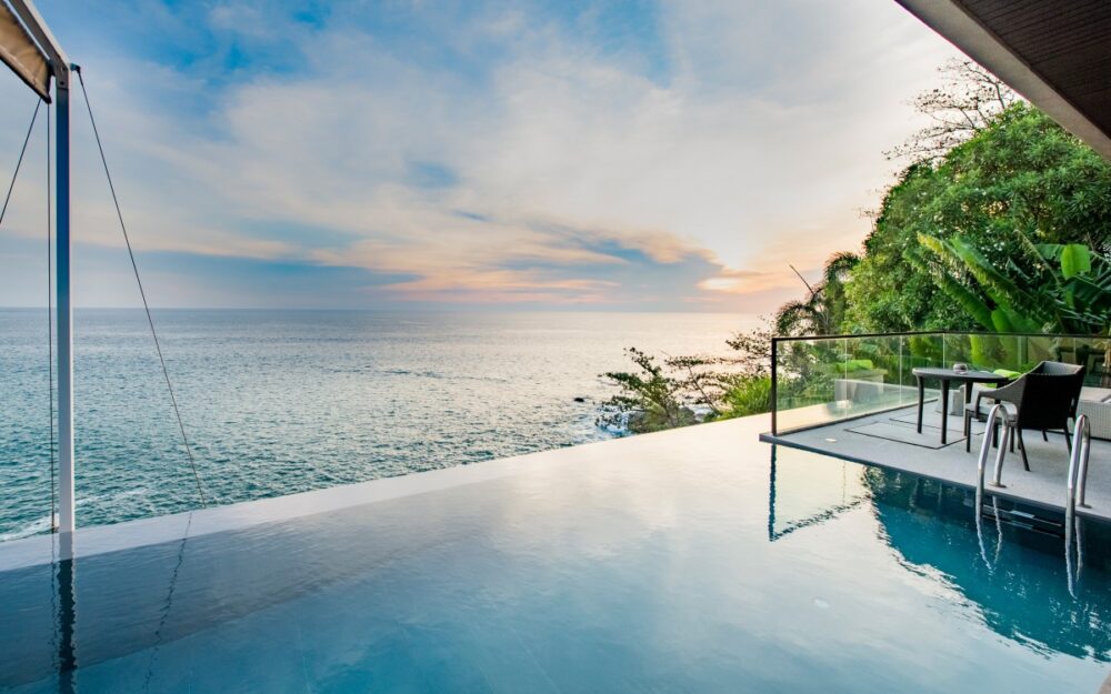 1 bedroom Garden private pool villa with sea views in Kata