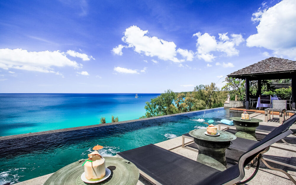 11 bedroom sea view villa in Surin beach