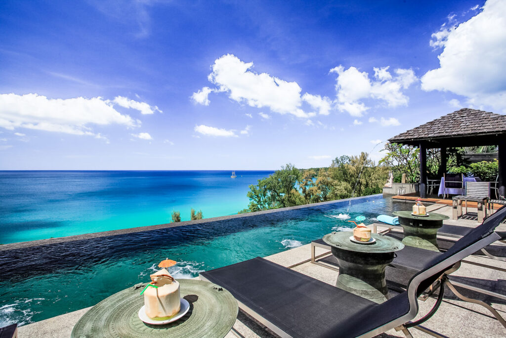11 bedroom sea view villa in Surin beach