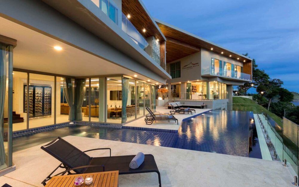9 bedroom luxury beachfront villa in Nai Harn